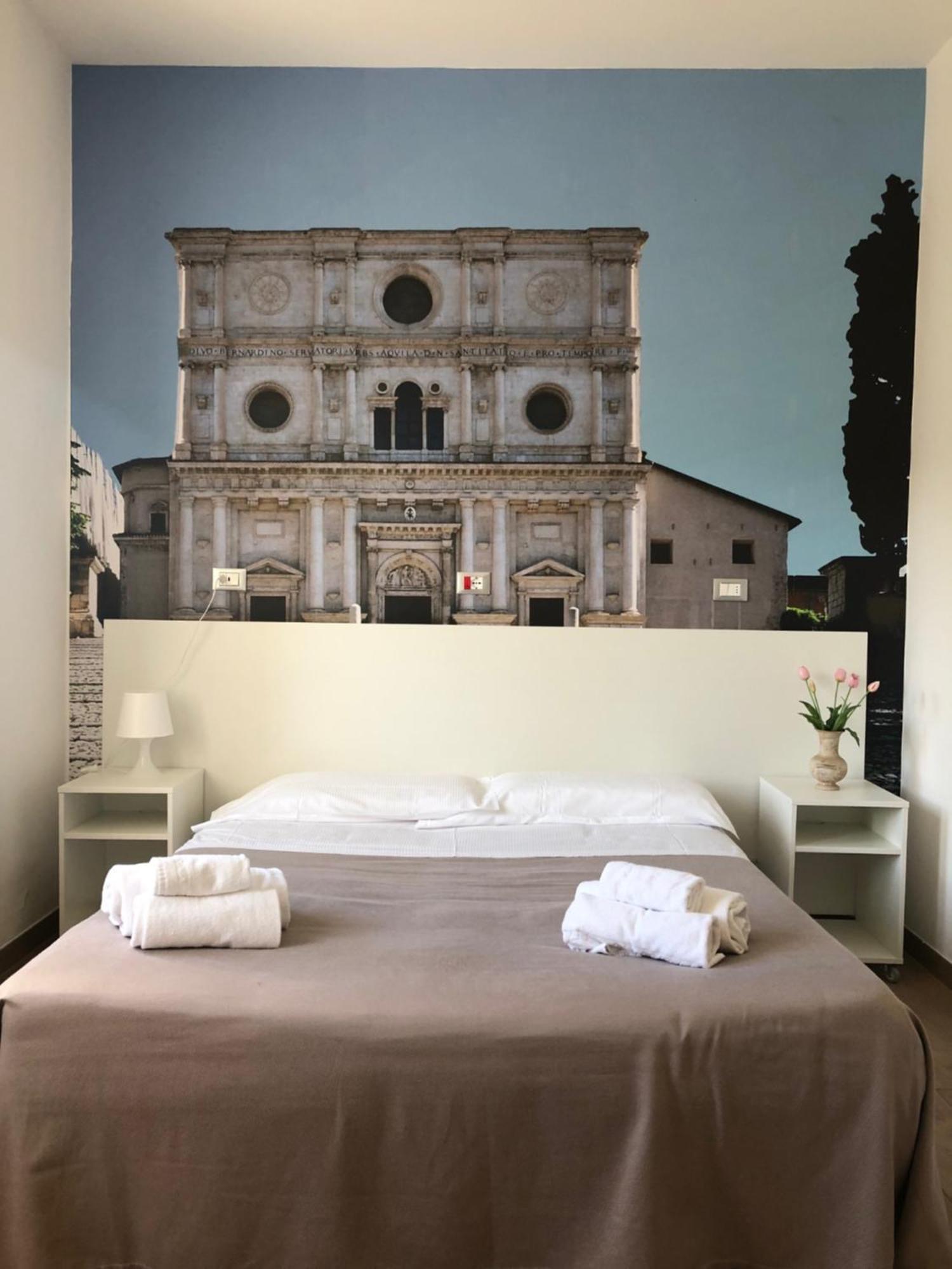 Hotel Porta Rivera LʼAquila Exteriör bild